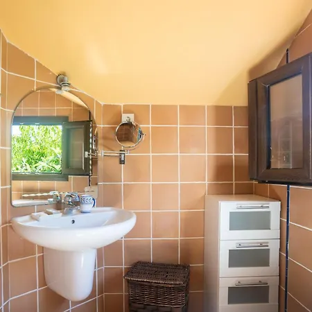 וילה By The 5 Bedrooms *