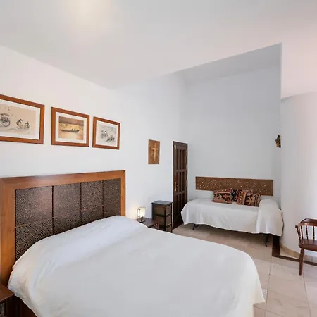 By The 5 Bedrooms