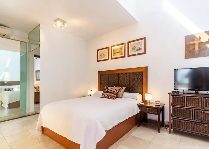 ヴィラ By The 5 Bedrooms *