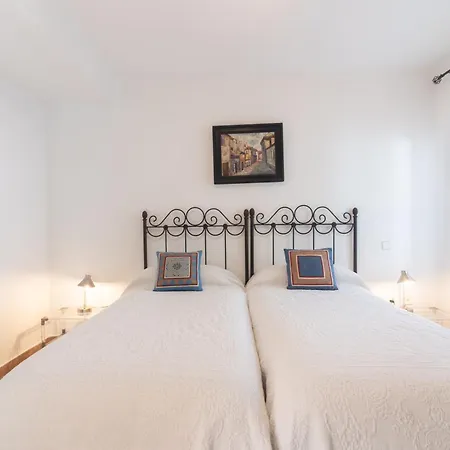 By The 5 Bedrooms