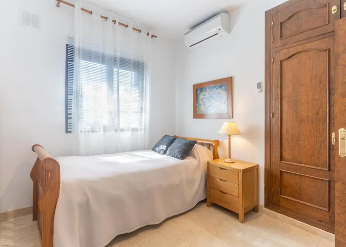 By The 5 Bedrooms