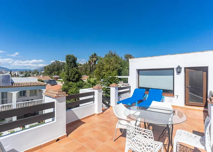 By The 5 Bedrooms Vila