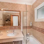 Villa By The 5 Bedrooms Marbella
